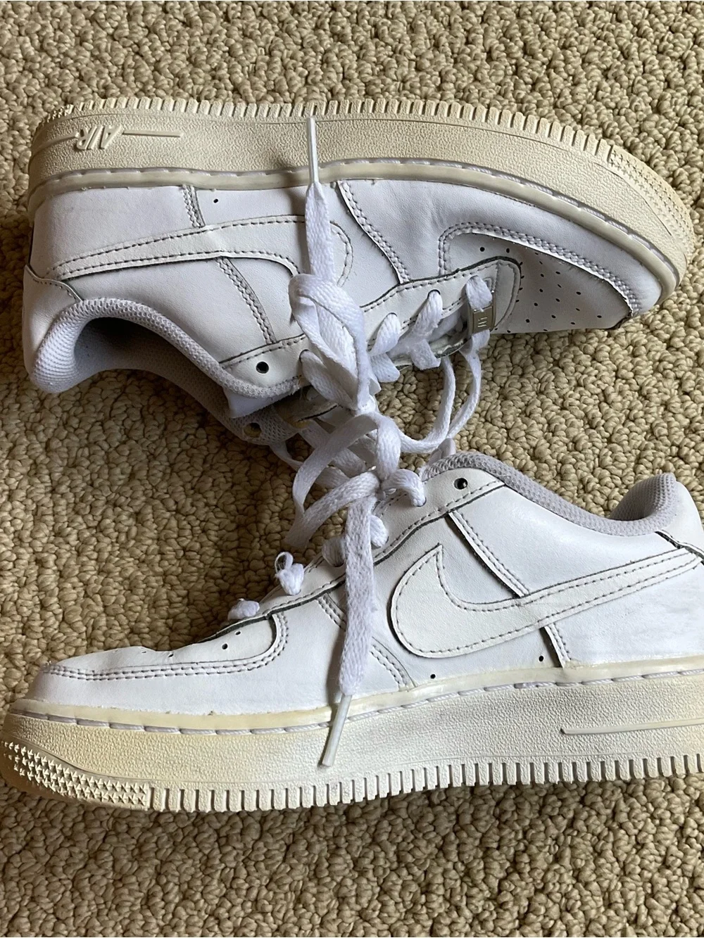 Nike sneakers air white